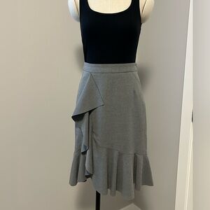 Banana Republic Ruffle Hem Pencil Skirt - Sz 0 (fits like S)